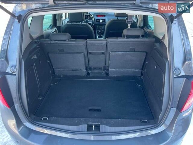 Серый Опель Мерива, объемом двигателя 1.3 л и пробегом 223 тыс. км за 6799 $, фото 26 на Automoto.ua