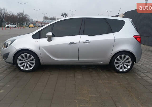 Сірий Опель Меріва, об'ємом двигуна 1.36 л та пробігом 206 тис. км за 6700 $, фото 7 на Automoto.ua