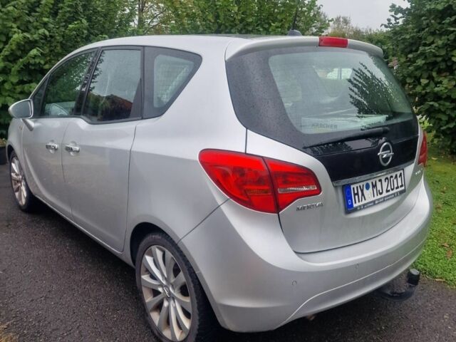 Серый Опель Мерива, объемом двигателя 1.4 л и пробегом 204 тыс. км за 5500 $, фото 2 на Automoto.ua