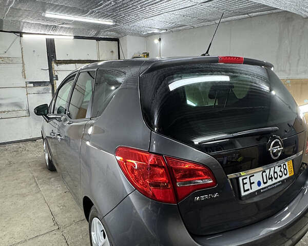Сірий Опель Меріва, об'ємом двигуна 1.4 л та пробігом 203 тис. км за 6800 $, фото 12 на Automoto.ua