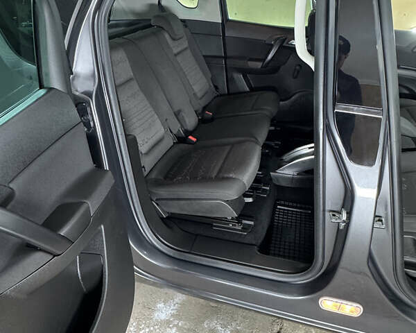 Сірий Опель Меріва, об'ємом двигуна 1.4 л та пробігом 203 тис. км за 6800 $, фото 26 на Automoto.ua