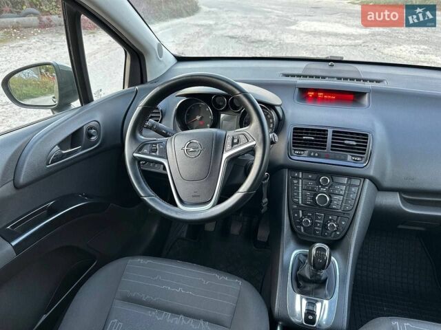 Сірий Опель Меріва, об'ємом двигуна 1.3 л та пробігом 228 тис. км за 5800 $, фото 14 на Automoto.ua