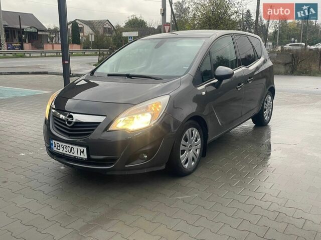 Сірий Опель Меріва, об'ємом двигуна 1.69 л та пробігом 246 тис. км за 6250 $, фото 3 на Automoto.ua