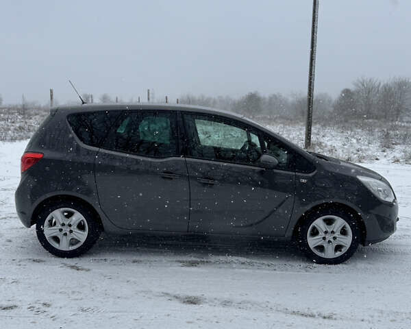 Сірий Опель Меріва, об'ємом двигуна 1.4 л та пробігом 203 тис. км за 6800 $, фото 4 на Automoto.ua