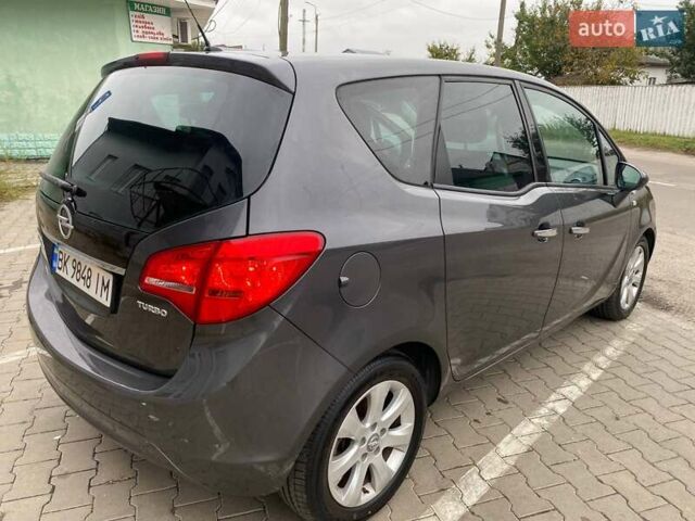Серый Опель Мерива, объемом двигателя 1.36 л и пробегом 190 тыс. км за 8250 $, фото 5 на Automoto.ua