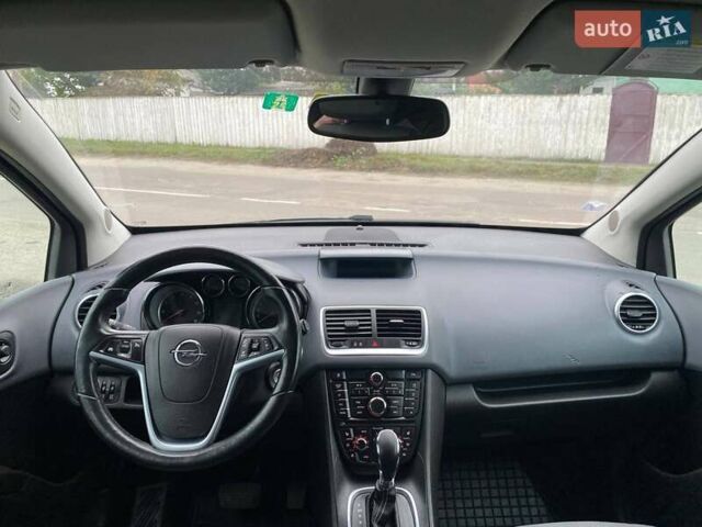 Серый Опель Мерива, объемом двигателя 1.36 л и пробегом 190 тыс. км за 8250 $, фото 11 на Automoto.ua