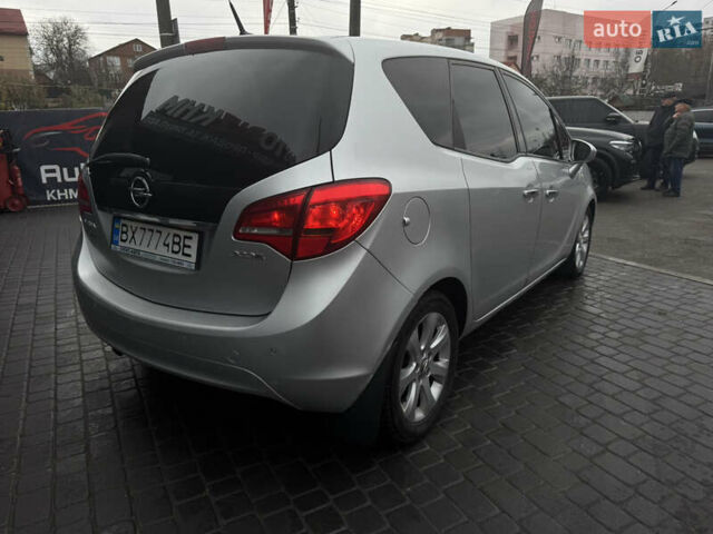Серый Опель Мерива, объемом двигателя 1.25 л и пробегом 360 тыс. км за 4800 $, фото 4 на Automoto.ua