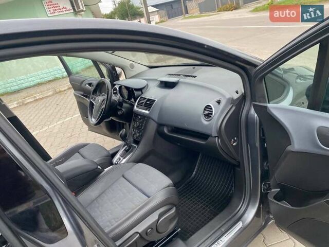 Серый Опель Мерива, объемом двигателя 1.36 л и пробегом 190 тыс. км за 8250 $, фото 14 на Automoto.ua