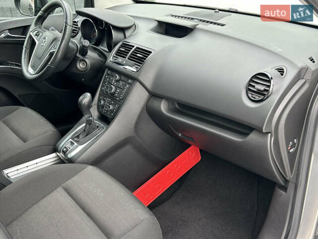 Серый Опель Мерива, объемом двигателя 1.4 л и пробегом 170 тыс. км за 8500 $, фото 18 на Automoto.ua