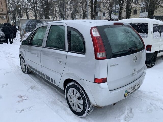 Сірий Опель Меріва, об'ємом двигуна 1.4 л та пробігом 192 тис. км за 3250 $, фото 5 на Automoto.ua