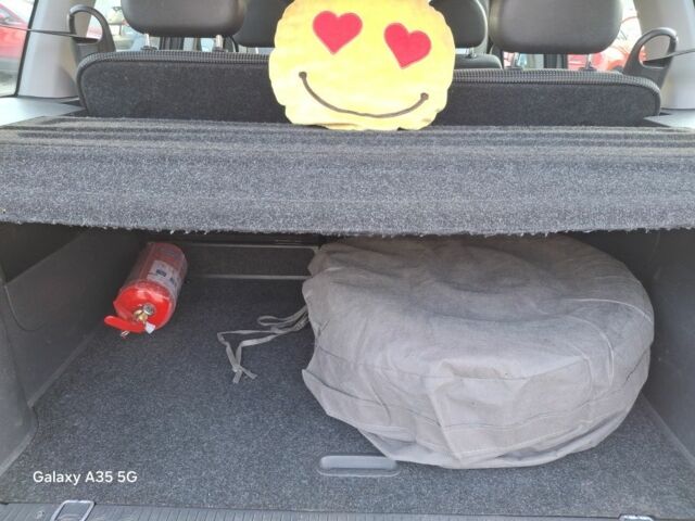 Сірий Опель Меріва, об'ємом двигуна 1.6 л та пробігом 156 тис. км за 5700 $, фото 12 на Automoto.ua