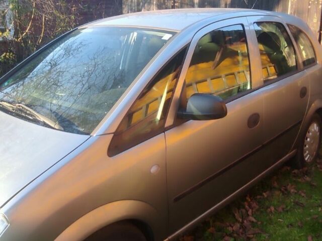 Серый Опель Мерива, объемом двигателя 1.6 л и пробегом 218 тыс. км за 3200 $, фото 1 на Automoto.ua