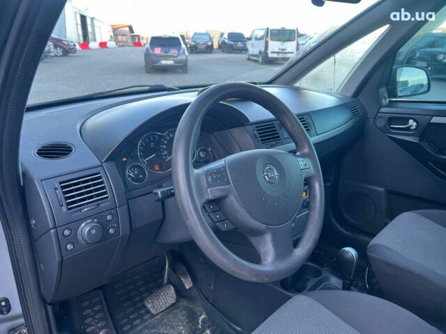 Серый Опель Мерива, объемом двигателя 1.8 л и пробегом 221 тыс. км за 5590 $, фото 17 на Automoto.ua