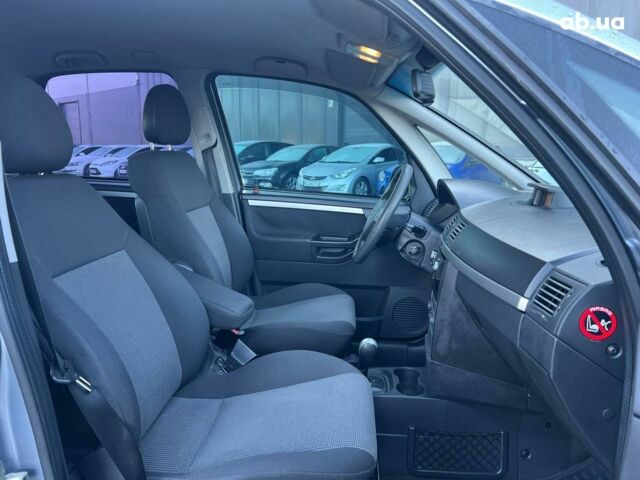 Серый Опель Мерива, объемом двигателя 1.8 л и пробегом 221 тыс. км за 5590 $, фото 37 на Automoto.ua