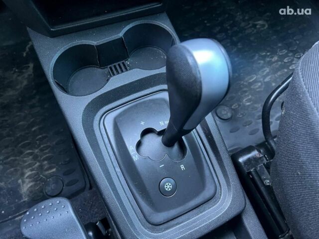 Серый Опель Мерива, объемом двигателя 1.8 л и пробегом 221 тыс. км за 5590 $, фото 29 на Automoto.ua