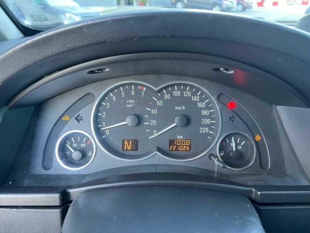 Сірий Опель Меріва, об'ємом двигуна 1.8 л та пробігом 221 тис. км за 5590 $, фото 20 на Automoto.ua