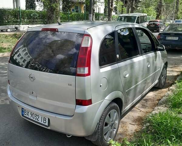 Сірий Опель Меріва, об'ємом двигуна 1.6 л та пробігом 170 тис. км за 4200 $, фото 5 на Automoto.ua