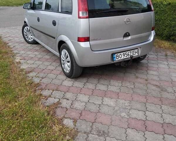 Серый Опель Мерива, объемом двигателя 1.6 л и пробегом 269 тыс. км за 4000 $, фото 7 на Automoto.ua