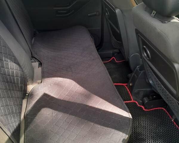 Сірий Опель Меріва, об'ємом двигуна 1.6 л та пробігом 170 тис. км за 4200 $, фото 3 на Automoto.ua