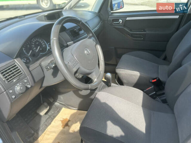 Сірий Опель Меріва, об'ємом двигуна 1.8 л та пробігом 150 тис. км за 4999 $, фото 10 на Automoto.ua