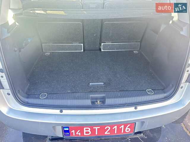 Сірий Опель Меріва, об'ємом двигуна 1.6 л та пробігом 107 тис. км за 4700 $, фото 25 на Automoto.ua