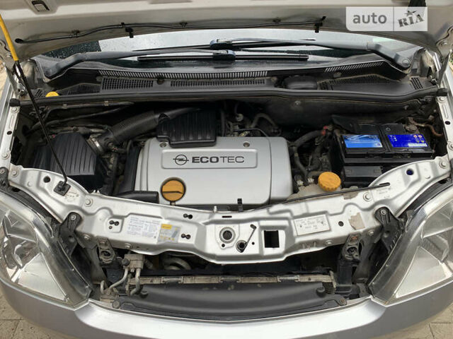 Сірий Опель Меріва, об'ємом двигуна 1.6 л та пробігом 220 тис. км за 4700 $, фото 38 на Automoto.ua