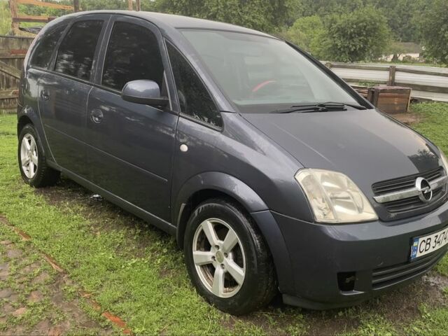 Серый Опель Мерива, объемом двигателя 1.6 л и пробегом 244 тыс. км за 3550 $, фото 2 на Automoto.ua