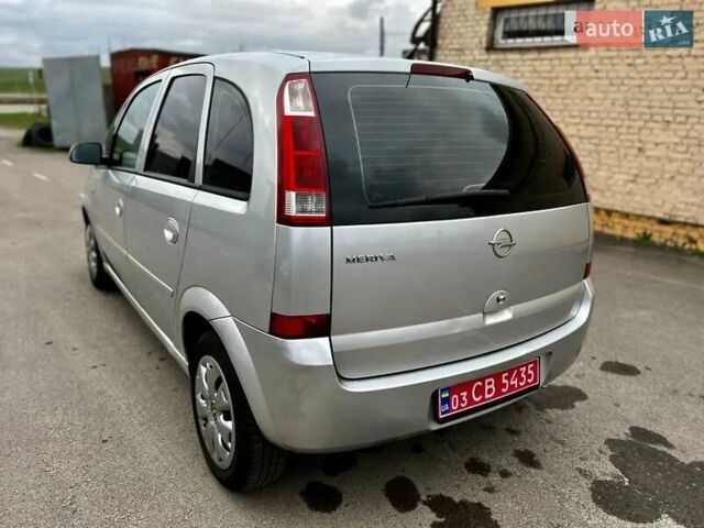 Сірий Опель Меріва, об'ємом двигуна 1.4 л та пробігом 190 тис. км за 4400 $, фото 10 на Automoto.ua