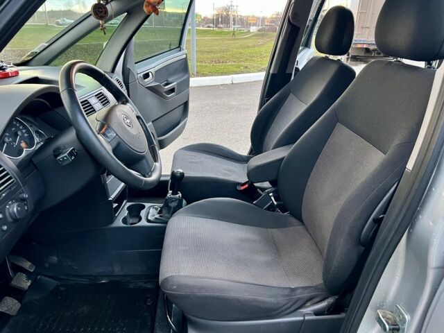 Серый Опель Мерива, объемом двигателя 1.6 л и пробегом 173 тыс. км за 4599 $, фото 18 на Automoto.ua