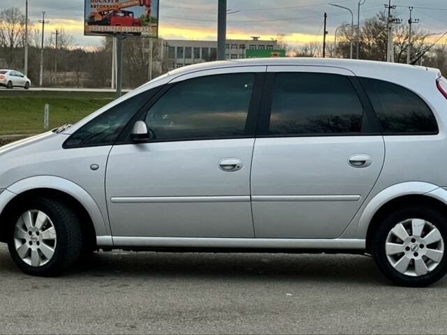 Серый Опель Мерива, объемом двигателя 1.6 л и пробегом 173 тыс. км за 4599 $, фото 15 на Automoto.ua