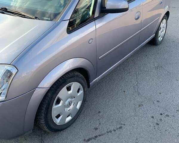 Серый Опель Мерива, объемом двигателя 1.36 л и пробегом 164 тыс. км за 4250 $, фото 10 на Automoto.ua