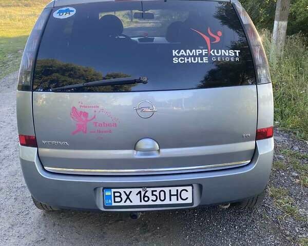 Серый Опель Мерива, объемом двигателя 1.6 л и пробегом 212 тыс. км за 5000 $, фото 10 на Automoto.ua