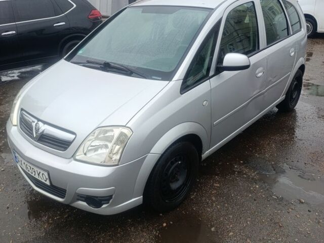 Сірий Опель Меріва, об'ємом двигуна 1.6 л та пробігом 214 тис. км за 4400 $, фото 2 на Automoto.ua