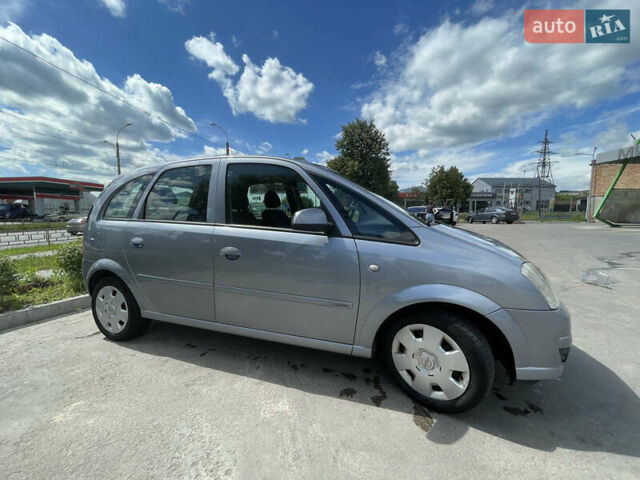 Сірий Опель Меріва, об'ємом двигуна 1.6 л та пробігом 163 тис. км за 4150 $, фото 1 на Automoto.ua