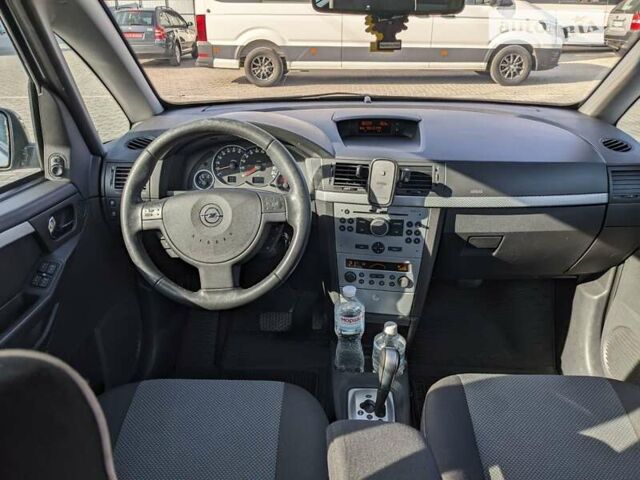 Сірий Опель Меріва, об'ємом двигуна 0 л та пробігом 147 тис. км за 5250 $, фото 3 на Automoto.ua