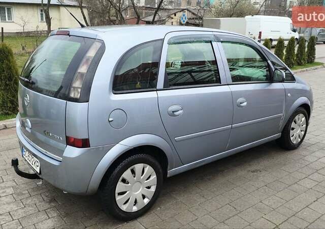 Сірий Опель Меріва, об'ємом двигуна 1.4 л та пробігом 255 тис. км за 3400 $, фото 4 на Automoto.ua