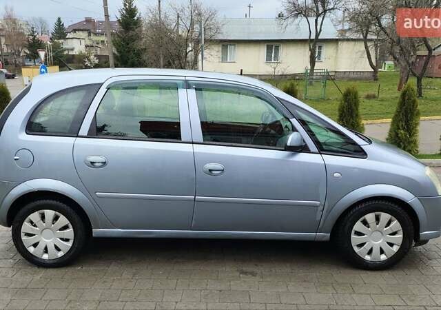 Сірий Опель Меріва, об'ємом двигуна 1.4 л та пробігом 255 тис. км за 3400 $, фото 5 на Automoto.ua