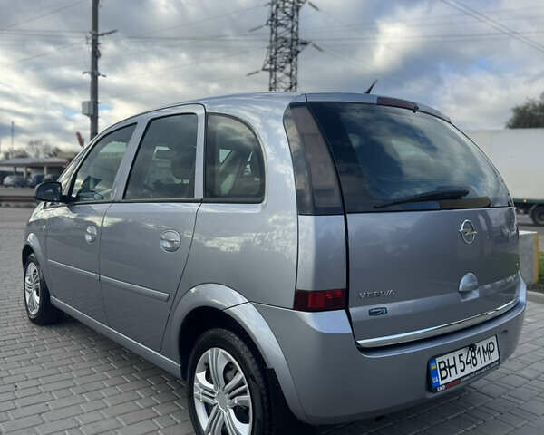 Серый Опель Мерива, объемом двигателя 1.6 л и пробегом 222 тыс. км за 3800 $, фото 7 на Automoto.ua