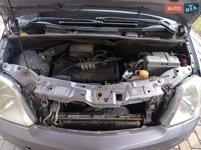 Сірий Опель Меріва, об'ємом двигуна 1.6 л та пробігом 303 тис. км за 2650 $, фото 8 на Automoto.ua
