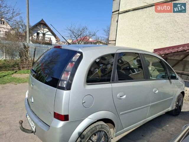 Сірий Опель Меріва, об'ємом двигуна 1.6 л та пробігом 251 тис. км за 3200 $, фото 8 на Automoto.ua