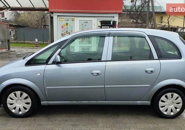 Сірий Опель Меріва, об'ємом двигуна 1.4 л та пробігом 255 тис. км за 3400 $, фото 1 на Automoto.ua