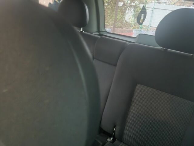 Серый Опель Мерива, объемом двигателя 1.6 л и пробегом 180 тыс. км за 5964 $, фото 7 на Automoto.ua