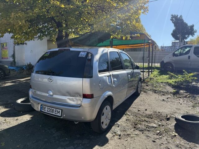 Сірий Опель Меріва, об'ємом двигуна 1.7 л та пробігом 150 тис. км за 3300 $, фото 4 на Automoto.ua