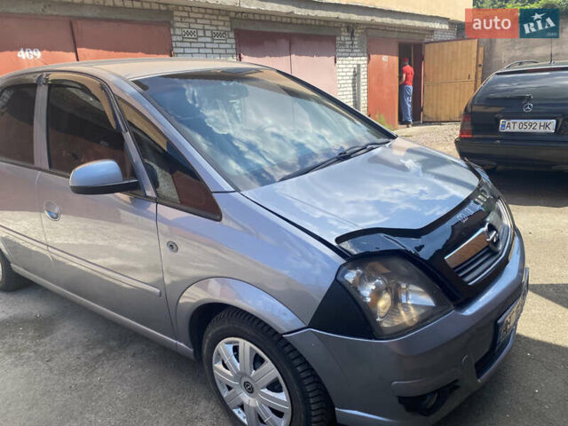 Сірий Опель Меріва, об'ємом двигуна 1.6 л та пробігом 280 тис. км за 4950 $, фото 8 на Automoto.ua