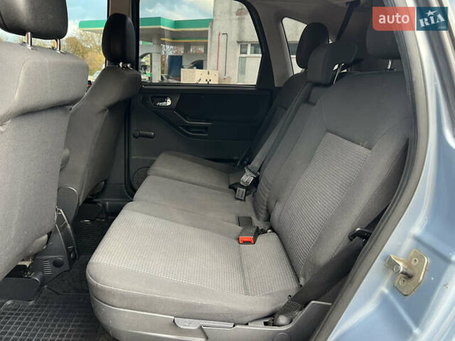 Серый Опель Мерива, объемом двигателя 1.4 л и пробегом 158 тыс. км за 4599 $, фото 32 на Automoto.ua