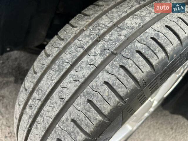 Серый Опель Мерива, объемом двигателя 1.4 л и пробегом 158 тыс. км за 4599 $, фото 46 на Automoto.ua