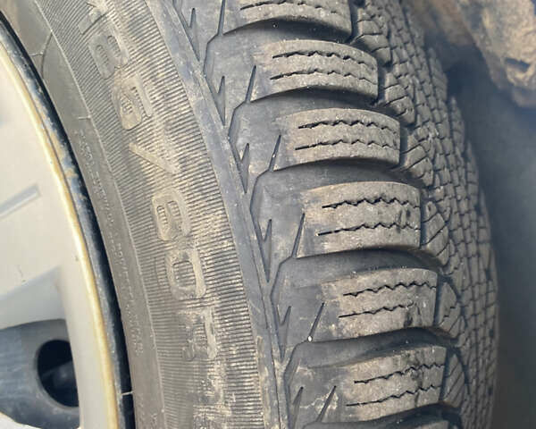 Сірий Опель Меріва, об'ємом двигуна 1.6 л та пробігом 280 тис. км за 4950 $, фото 18 на Automoto.ua