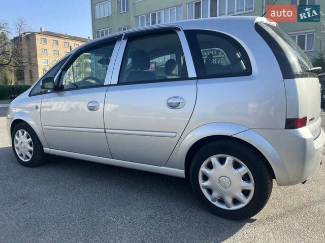 Сірий Опель Меріва, об'ємом двигуна 1.25 л та пробігом 235 тис. км за 5600 $, фото 3 на Automoto.ua