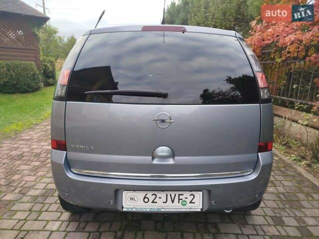 Сірий Опель Меріва, об'ємом двигуна 1.6 л та пробігом 180 тис. км за 5650 $, фото 8 на Automoto.ua