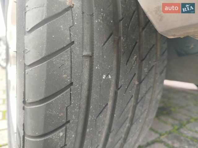 Сірий Опель Меріва, об'ємом двигуна 1.6 л та пробігом 180 тис. км за 5650 $, фото 30 на Automoto.ua